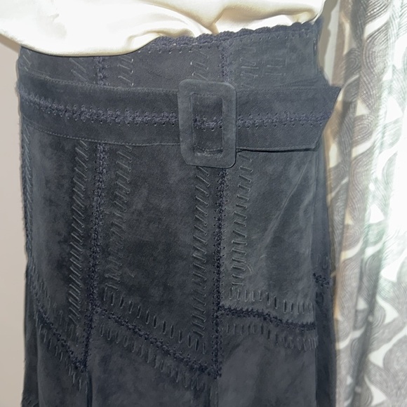 Margaret Godfrey Black Suede Belted Patchwork A Line Skirt - Picture 3 of 11
